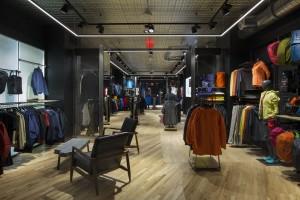 arcteryx_soho_store_5